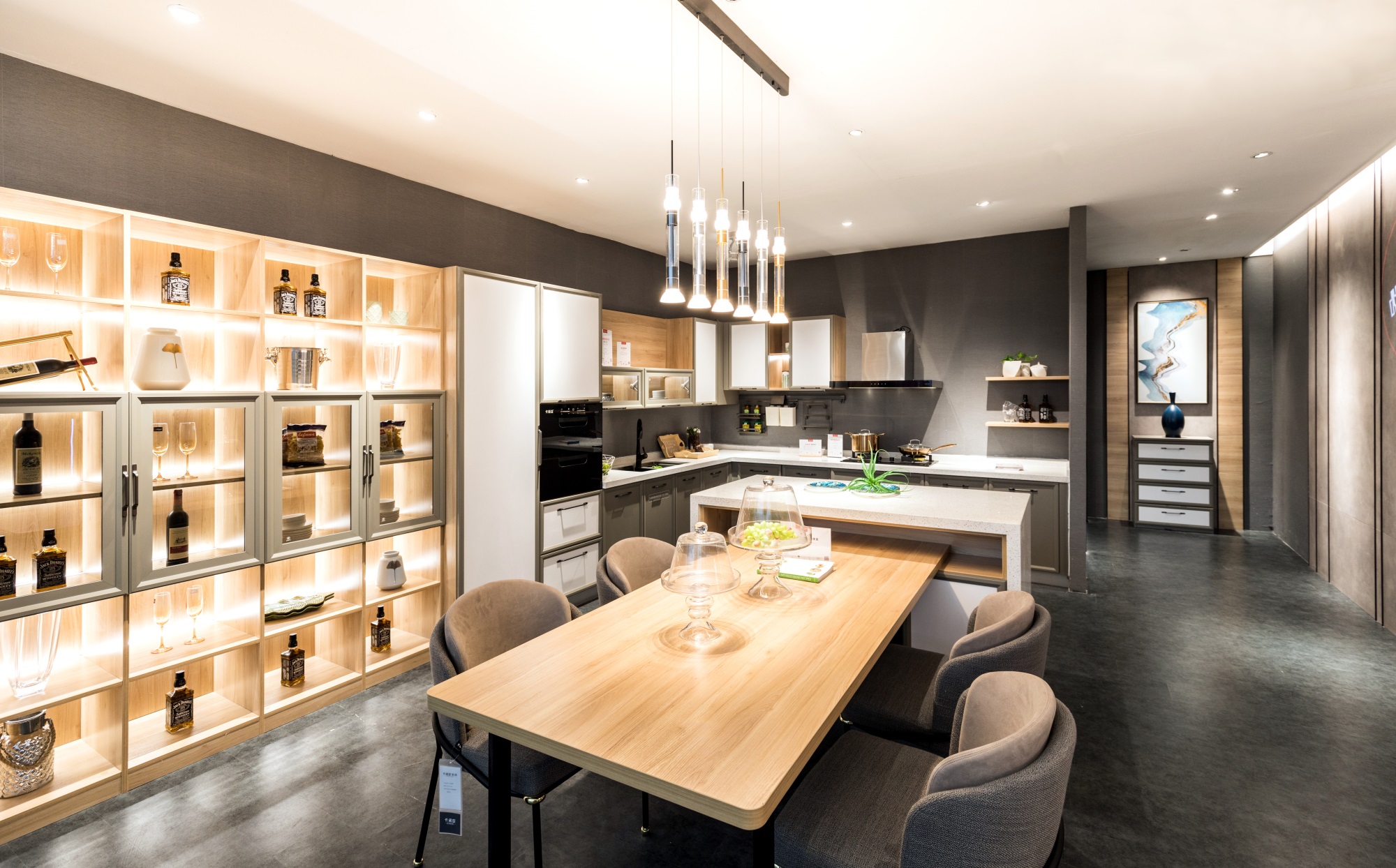 91视频污版下载全屋定制套餐26800，提前引爆五一家装市场