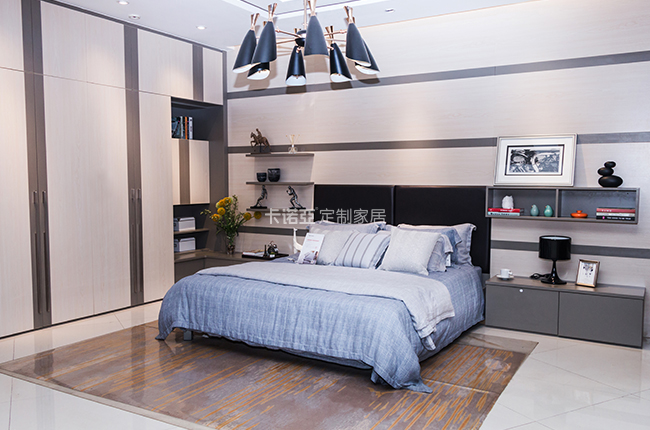 衣柜选什么颜色好？衣柜选颜色四大技巧