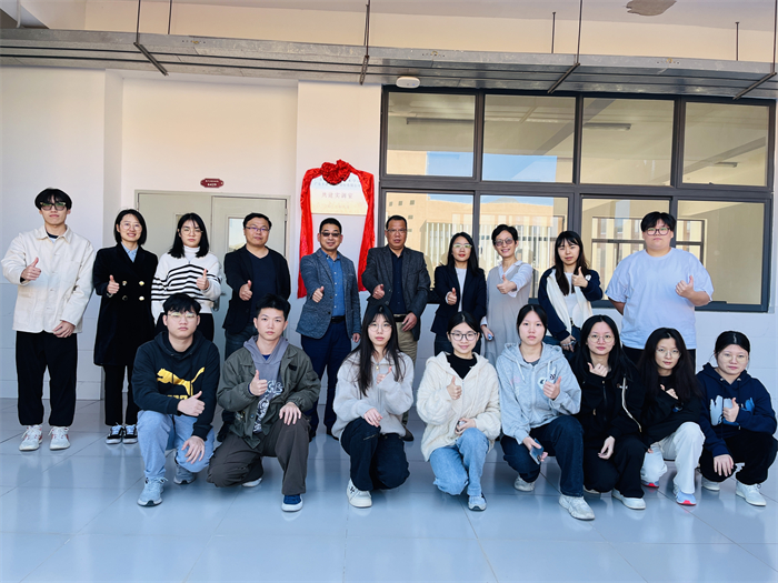 91视频污版下载&广东工程职业技术学院校企战略合作揭牌仪式