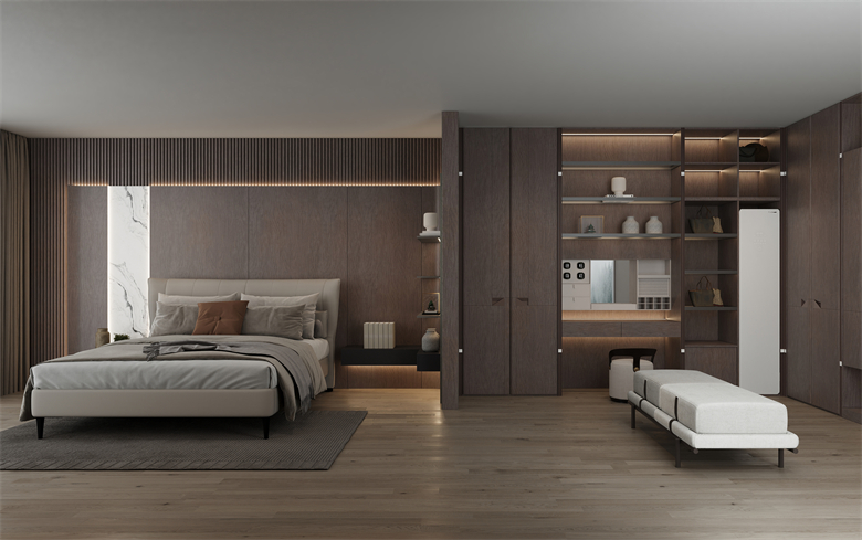 藏玉·忙在卧室